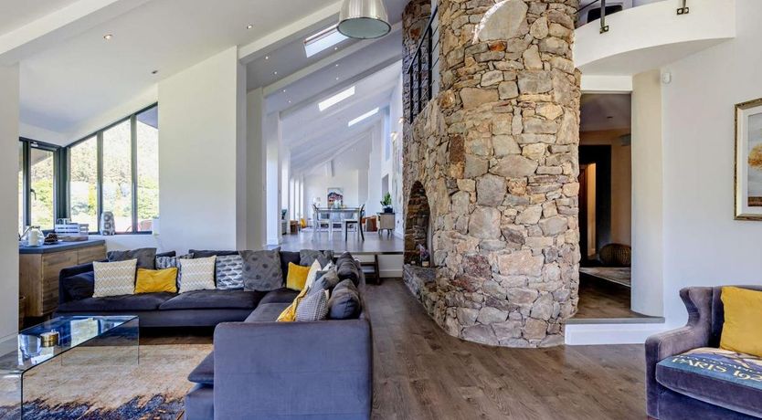 Photo of 4 Bed in Llandyrnog