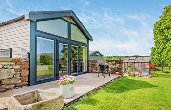 Log Cabin in Cumbria Holiday Cottage