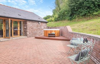 3 Bed in Brecon Holiday Cottage