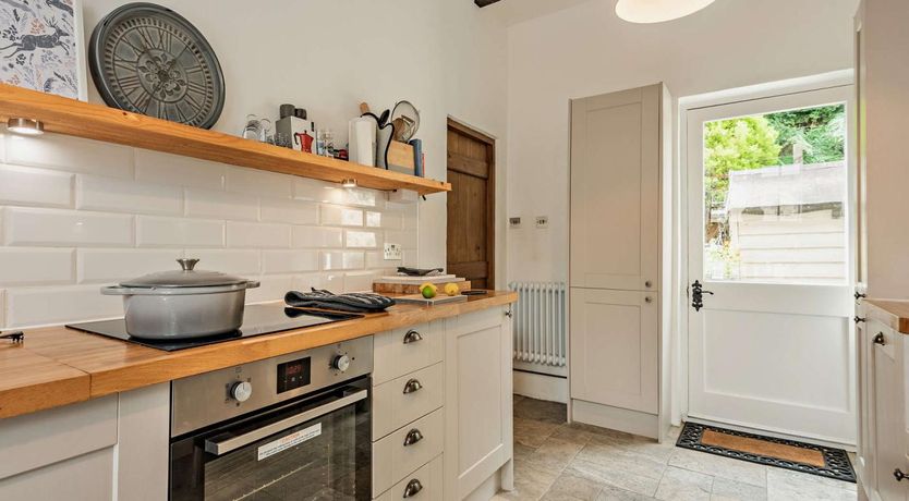 Photo of 2 Bed in Matlock