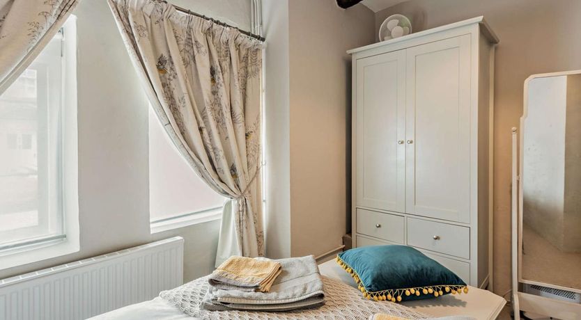 Photo of 2 Bed in Matlock