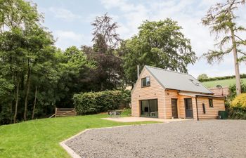 The Larches Holiday Cottage
