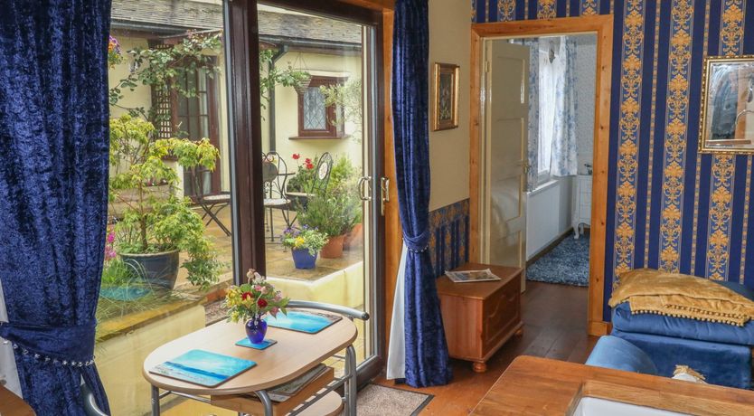 Photo of Turnpike Lodge