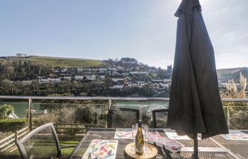 Estuary View Holiday Cottage