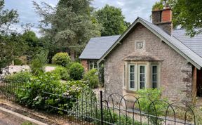 Photo of Court Lodge