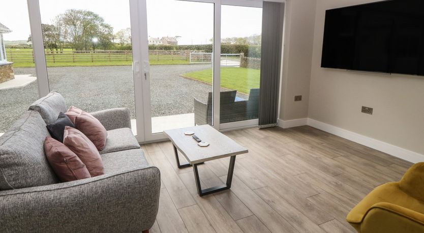 Photo of Bwthyn Cae'r Efail