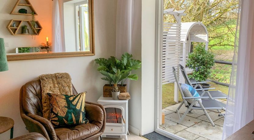 Photo of Inny Brook Burrow