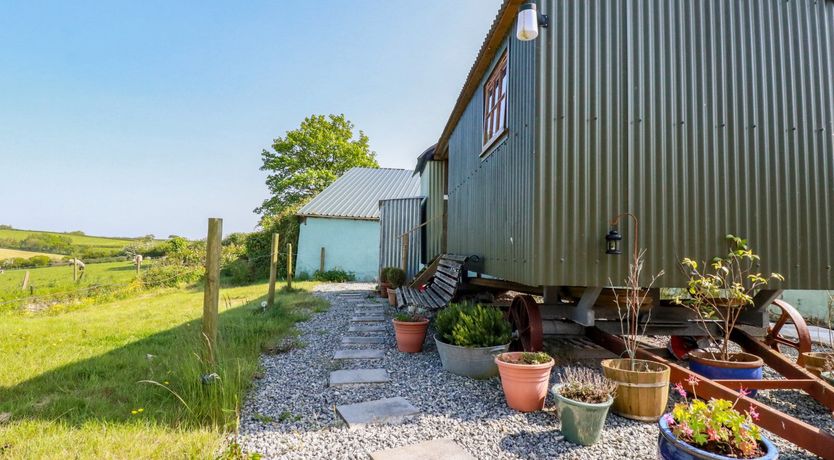 Photo of Puddle Duck Shepherds Hut