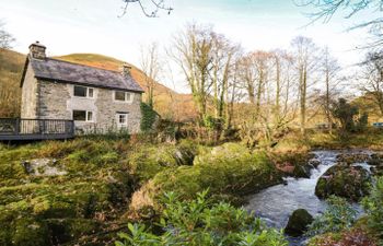 Pen y Bont Holiday Cottage