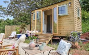 Photo of Coombe Valley Shepherd's Hut