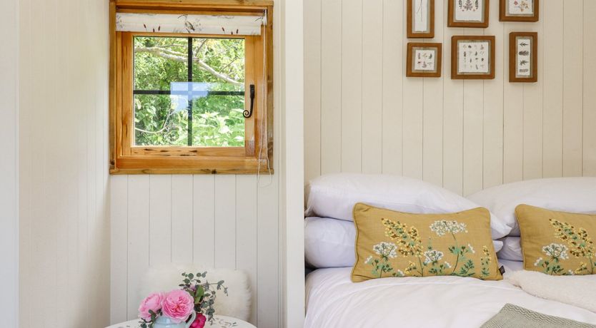 Photo of Coombe Valley Shepherd's Hut