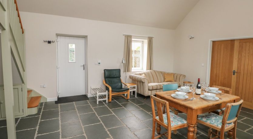 Photo of Ystabl Robyn