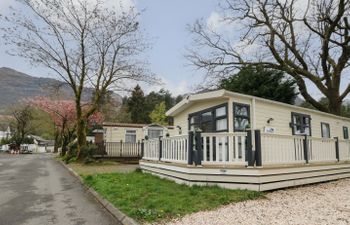 Loch Lomond Holiday Home Holiday Cottage