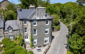 Photo of gwynfryn-house