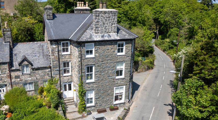 Photo of Gwynfryn House