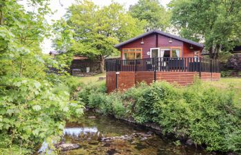 Nutkins Lodge Holiday Cottage