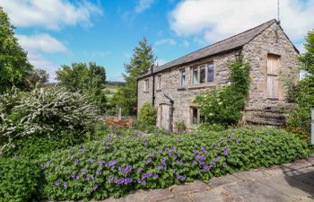 Taitlands Barn Holiday Cottage
