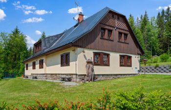 Anenské údolí Holiday Home