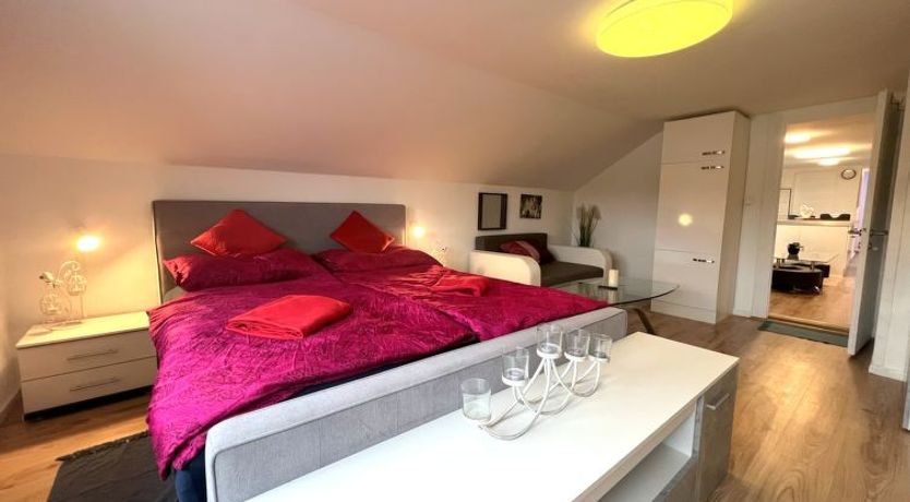 Photo of Garden Apartment 2