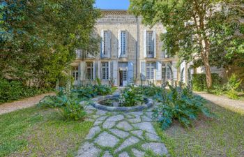 Centre Historique Apartment