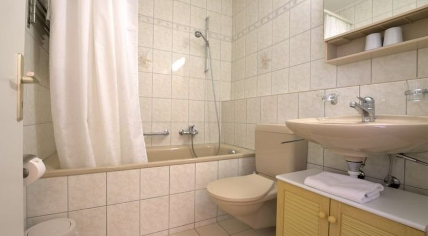 Photo of Chesa Flora 53