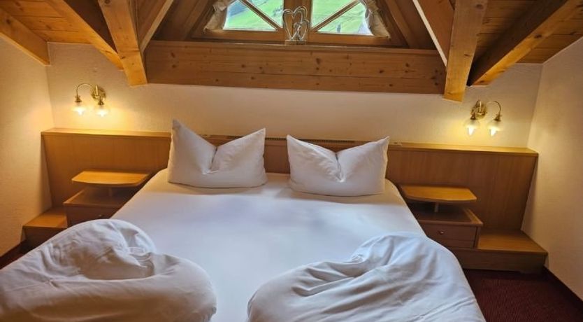 Photo of Top 3 Apartment 2