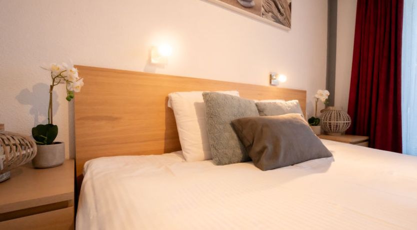 Photo of Giuliott with parking and shared pool Apartment 7