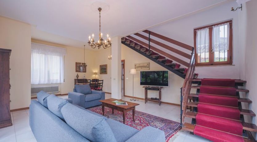 Photo of Maria Luisa