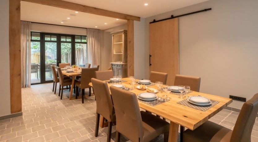 Photo of Huyze Ter Bercken with swimming pond