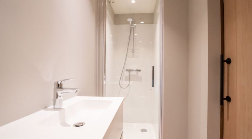 Photo of Huyze Ter Bercken with swimming pond