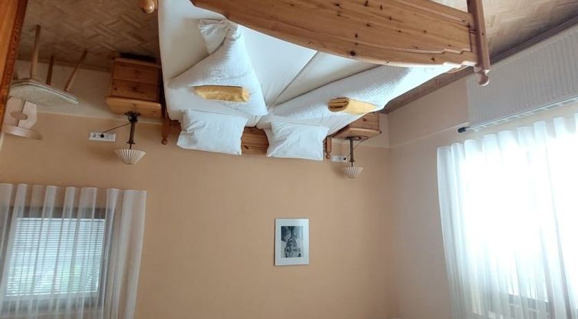 Photo of Juni-Rose Apartment 7