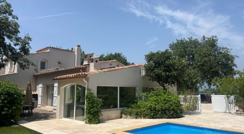 Photo of L'auberg'Inn