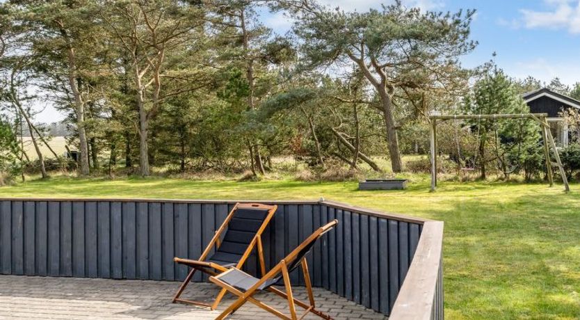 Photo of "Richardine" - 850m from the sea