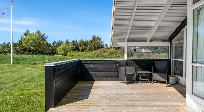 Photo of "Eddi" - 550m from the sea