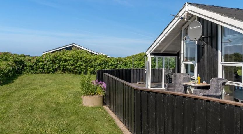 Photo of "Sina" - 300m from the sea