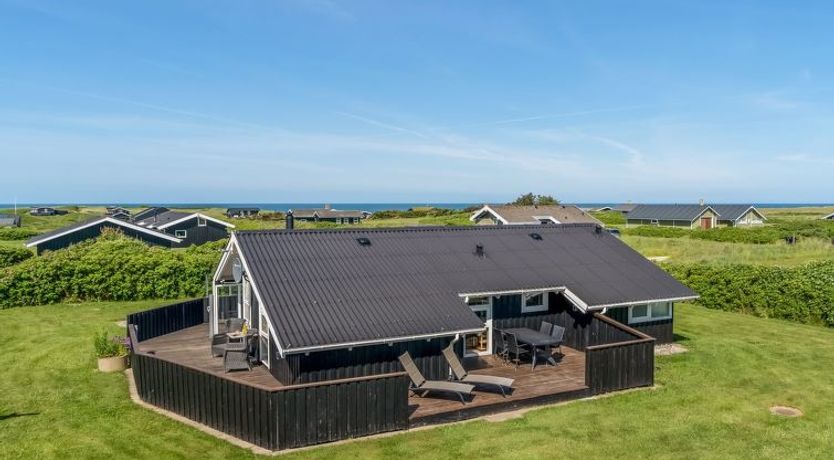 Photo of "Sina" - 300m from the sea