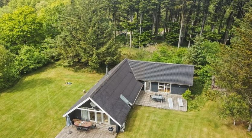 Photo of "Windelgard" - 1km from the sea