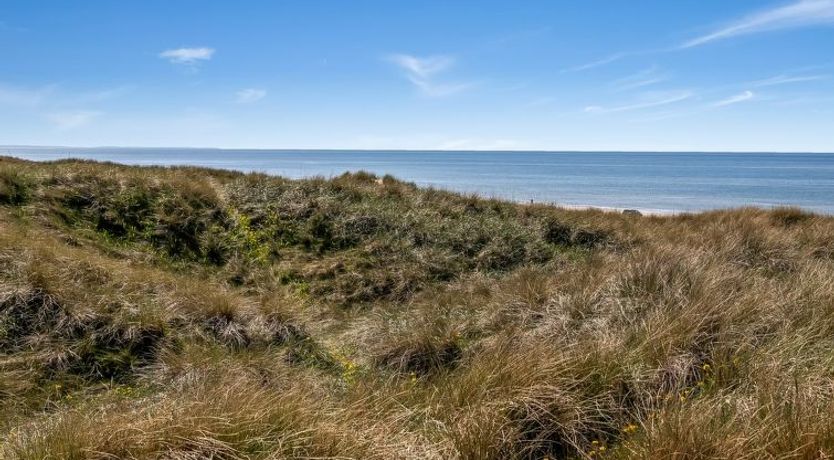 Photo of "Guthfrith" - 100m from the sea