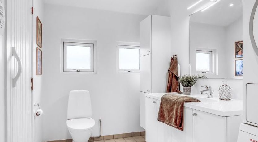 Photo of "Eileen" - 300m from the sea