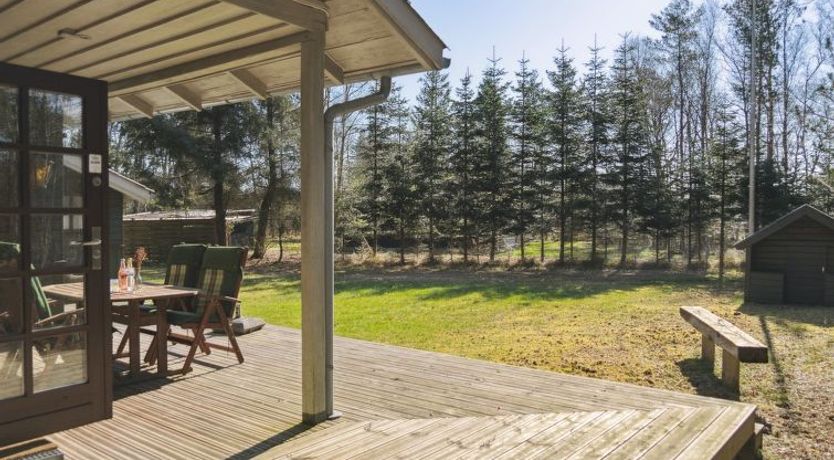 Photo of "Felicity" - 450m from the sea