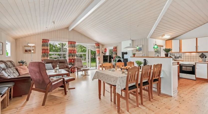 Photo of "Salla" - 1.2km from the sea