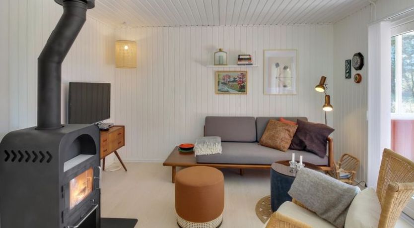 Photo of "Aulikki" - 900m from the sea