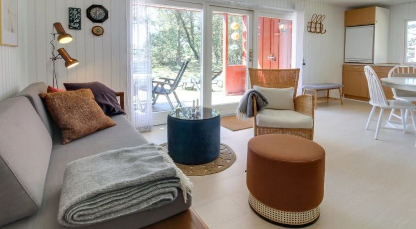 Photo of "Aulikki" - 900m from the sea