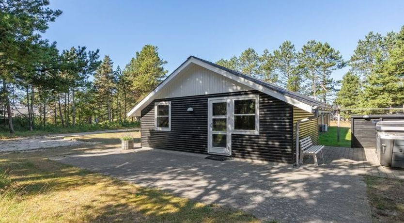 Photo of "Gottfrida" - 2km from the sea