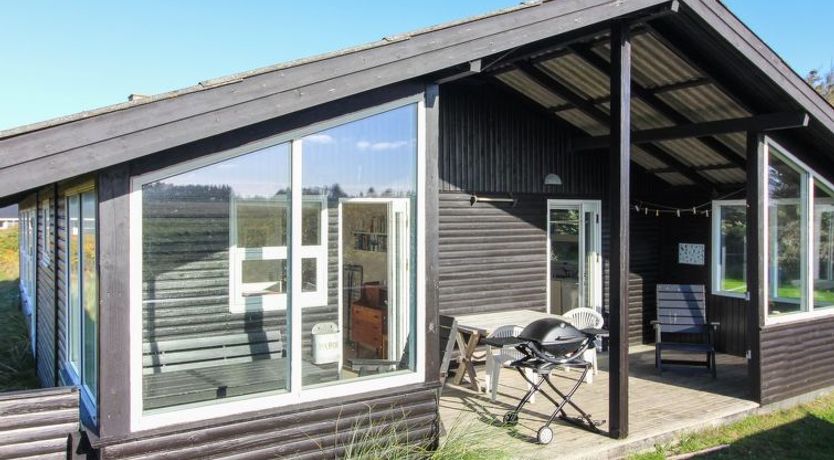 Photo of "Amarah" - 325m from the sea