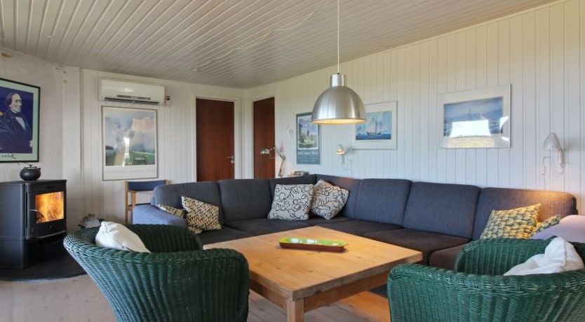 Photo of "Amarah" - 325m from the sea