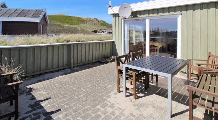 Photo of "Dyveke" - 220m from the sea