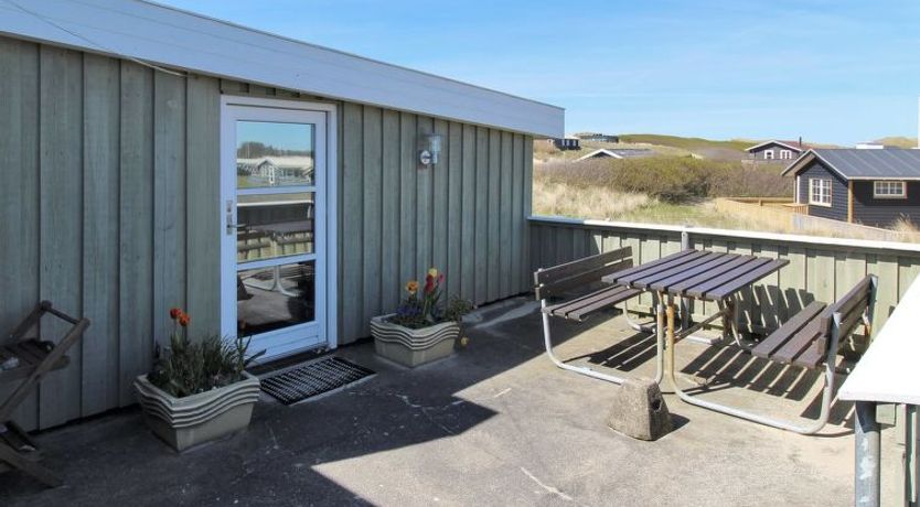 Photo of "Dyveke" - 220m from the sea