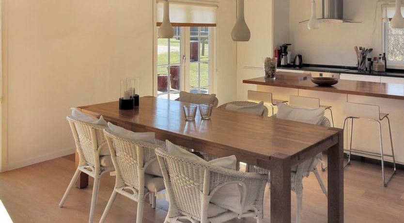 Photo of "Ava" - 1km from the sea