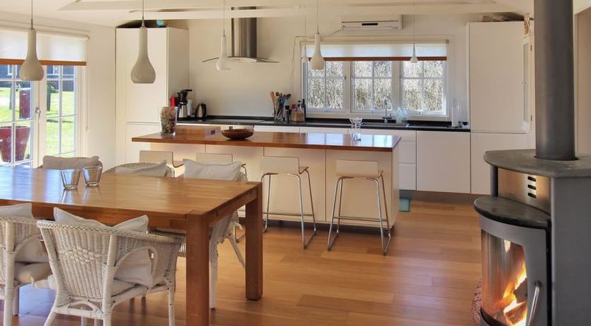 Photo of "Ava" - 1km from the sea